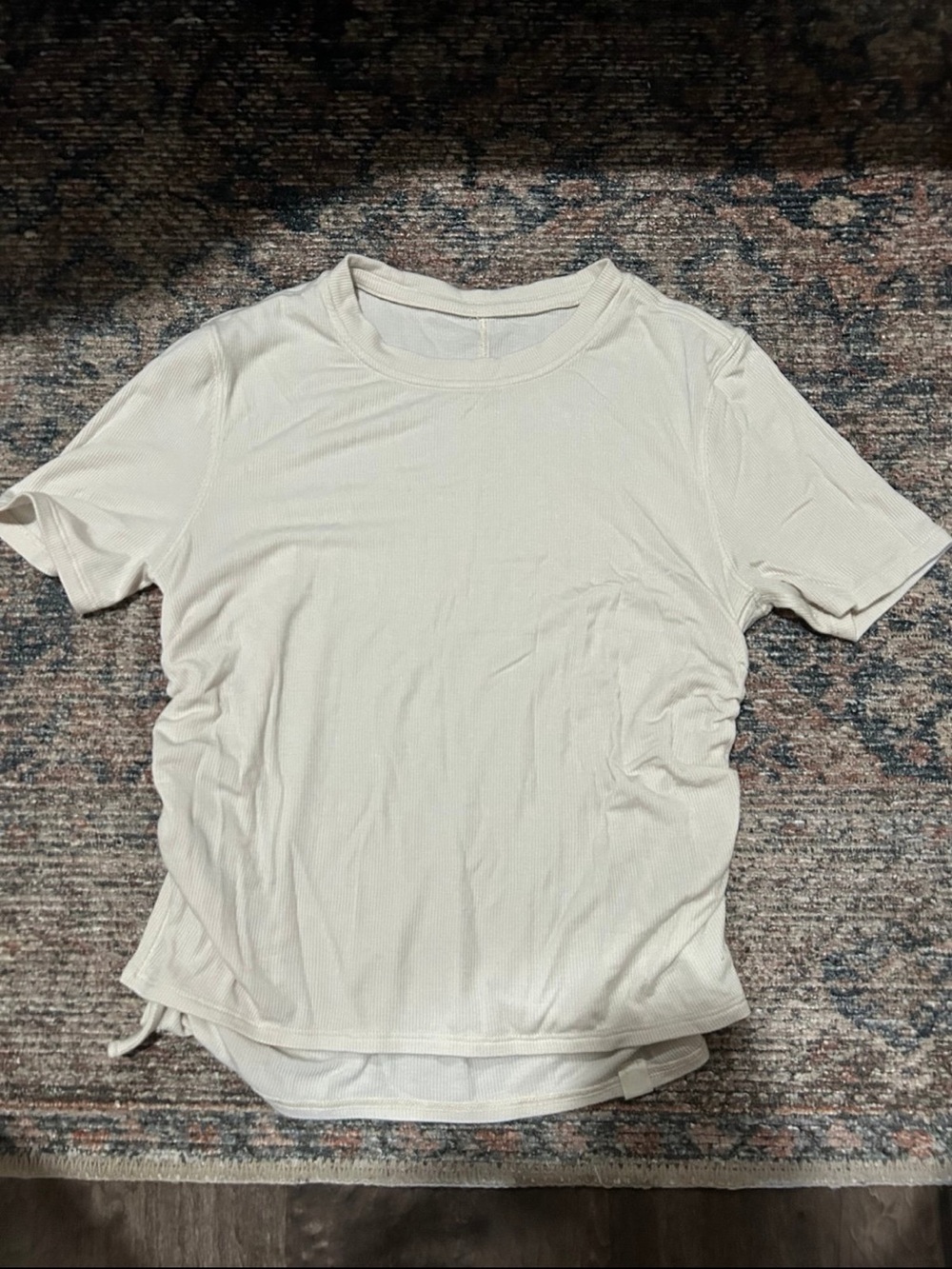 Lululemon Crew Neck T‑Shirt in Off-White